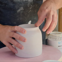 Load image into Gallery viewer, Five-Week Beginner Pottery Course
